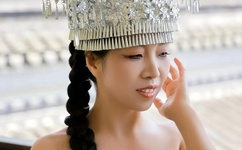 饱满大乳欲妇乱小说